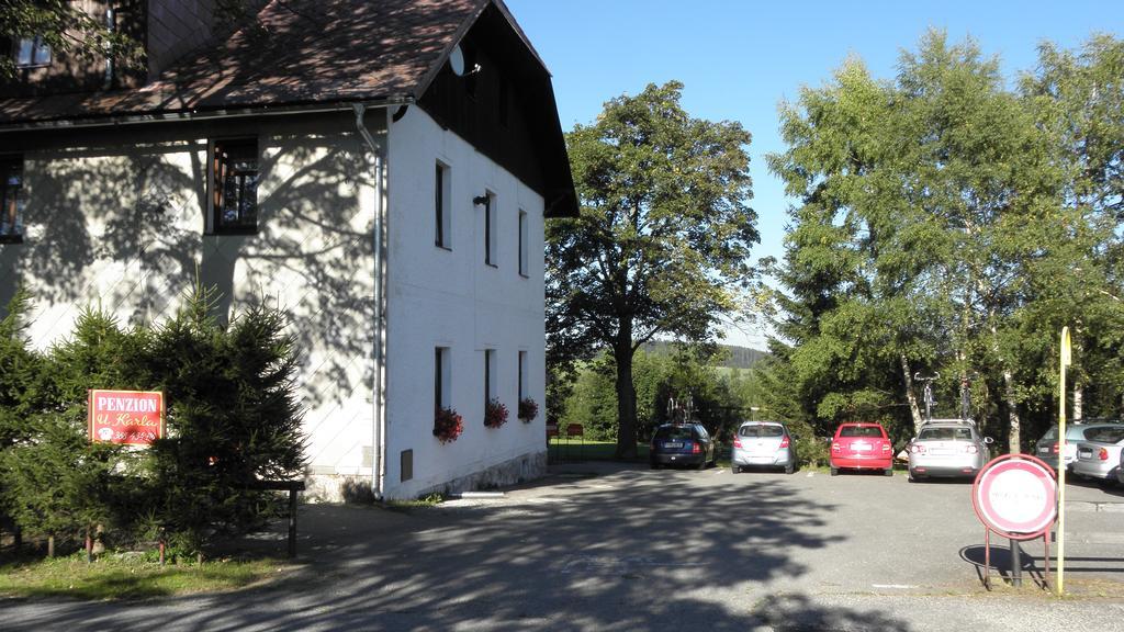 Penzion Vozzýk Nove Hute Exterior foto